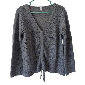 3/$20 Lilbetter Gray Crochet Open Knit V-Neck Lightweight Sweater